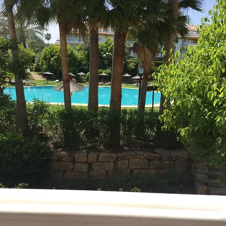 Dama De Noche-puerto Banus Apartment Marbella
